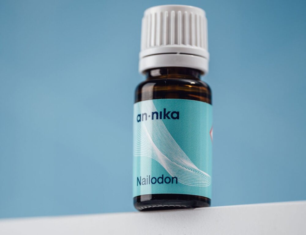 Nailodon© - Obnovitveni lak za nohte